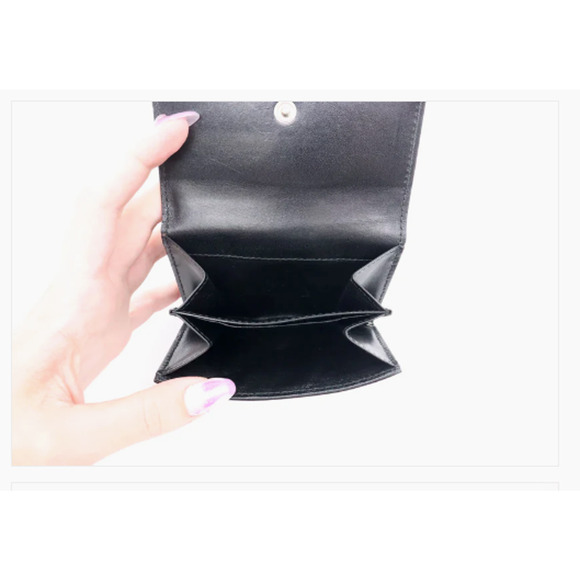 Gucci Compact Hook Wallet in Black with Logo Plate Suede and Leather Authentic - Picture 5 of 14